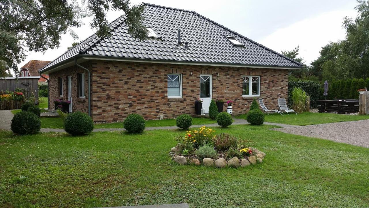 Apartmán Graureiher Wieck Exteriér fotografie